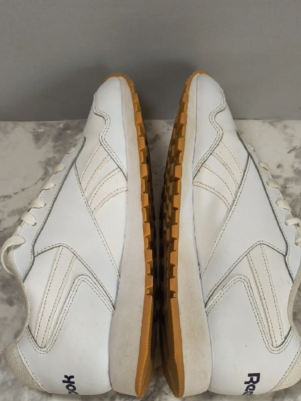 Reebok Glide Men's White Low Top Sneakers , Size 9